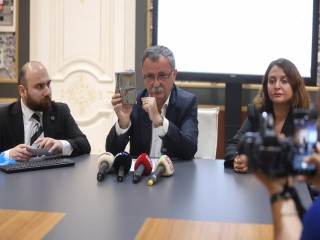 “Yunusemre Belediyesi’nde Önceki Dönem Kripto Madenciliği Skandalı!”