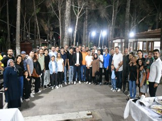 YUNUSEMRE'DE ŞAMPİYONLUK COŞKUSU BİRLİK VE BERABERLİKLE TAÇLANDI