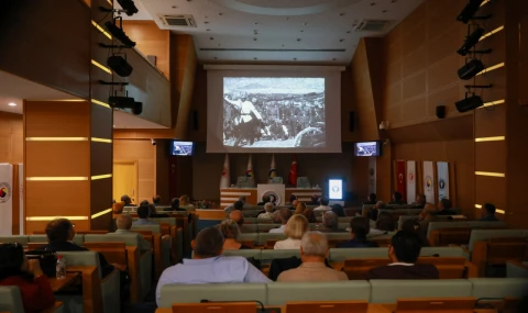 ZAFER YOLLARINDA 102 YIL SONRA İZLEYİCİSİYLE BULUŞTU