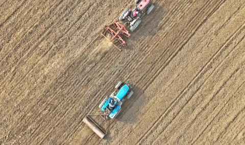 AKHİSAR BELEDİYESİ 125 DÖNÜMLÜK ARAZİSİNDE BUĞDAY VE ARPA EKİMİNE BAŞLADI