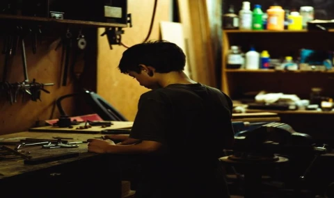 Marangoz Atölyesinde İğrenç İşkence: 15 Yaşındaki Çırak Ağır Yaralı