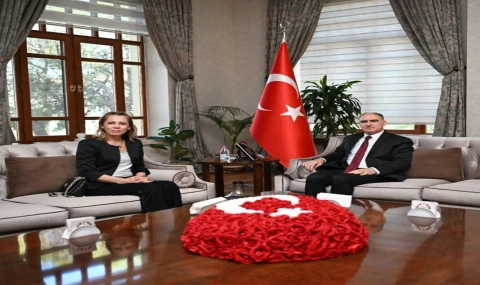 Nurcan Zeyrek, Vali Özkan’ı ziyaret etti