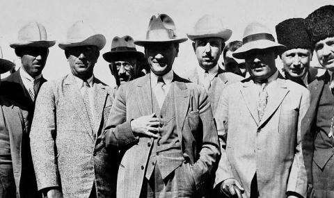 Şapka Kanunu’nun Kabulünün 100. Yılı