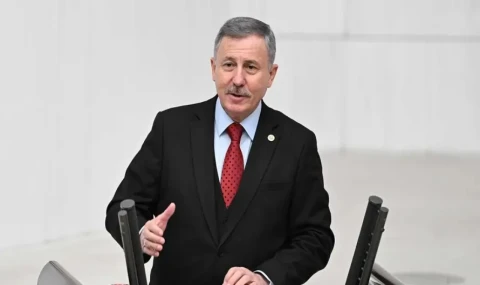 Selçuk Özdağ; “Bizim meselemiz adil yargı, hukuk herkes için eşit olmalı”