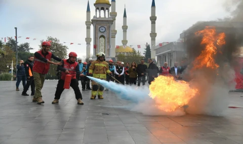 YUNUSEMRE’DE DEPREM TATBİKATI