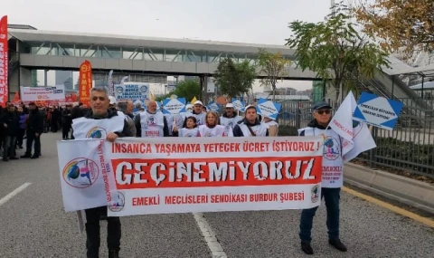 EMEKLİLER İSYAN ETTİ!