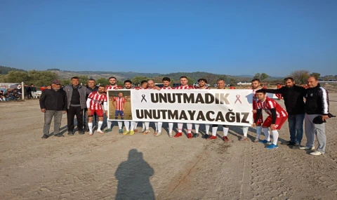 Fevzi Kulat Turnuvasında Duygusal Anlar: Takım Arkadaşlarını Unutmadılar