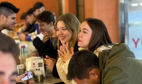 GENÇLİK KAFE’Yİ GENÇLER ÇOK SEVDİ