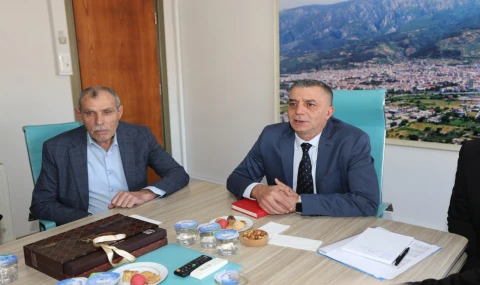 KOLLARI SIVAYAN BAŞKAN ŞİMŞEK 67 MAHALLENİN NABZINI TUTTU