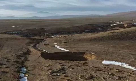 Konya’da Korkutan Obruk: 30 Metre Çapında, 15 Metre Derinliğinde