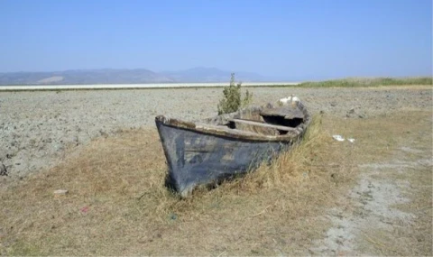 Kuruyan Marmara Gölü İçin Canlandırma Projesi Hayata Geçiyor