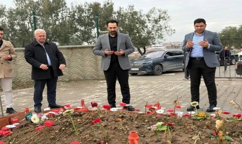 Mücahit Arınç, Gülşah Durbay’ın Kabri Başında Dualarla Andı