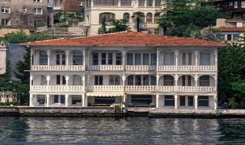 Tarihi Burhanettin Sezerar Yalısı Satışta! Satış Fiyatı Dudak Uçuklattı!