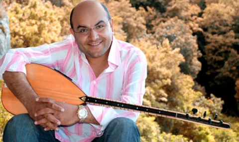 Türk Halk Müziğinin Usta İsmi Kıvırcık Ali’nin Vefatının Üzerinden 15 Yıl Geçti