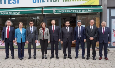 Ahmet Karadağ Eskişehir’de Manisa’yı Anlattı