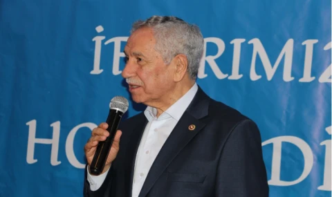 Bülent Arınç: “Bu Sofranın Siyasi Bir Anlamı Yok”
