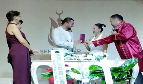 Sevilen Doktor Bilge Demiray, Ahmet İyitürk'le Hayatını Birleştirdi