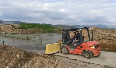 Alaşehir’de Köprü Uyarısı Araç Geçişi Riskli