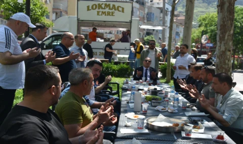 Başkan Ahmet Ağır Lokma Hayrı Düzenledi