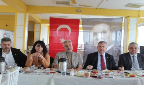 Gelecek Partisi’nden Manisa’da Kritik Değerlendirme