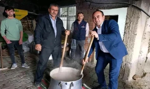 Gördes Çiğiller’de Birlik ve Bereket Sofrası Kuruldu