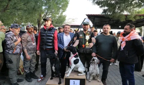 Paşaköy’de Fermalı Av Köpekleri Yarışması Yoğun İlgi Gördü