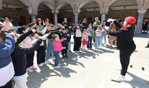 ŞEHZADELER’DE ÇOCUKLAR RENGARENK BİR GÜN GEÇİRDİ
