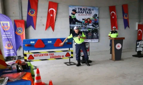 Demirci’de Tarım Sezonuna Özel Trafik Bilgilendirme Toplantısı