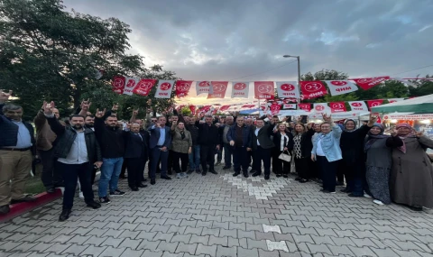 MHP Teşkilatı  Çağlak Festivali’nde Vatandaşlarla Buluştu