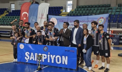 Manisa İşitme Engelliler Futsal Takımı Türkiye Şampiyonu Oldu!