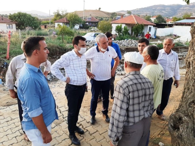 CHP'Lİ VEKİLLER SELİN VURDUĞU İLÇEDE
