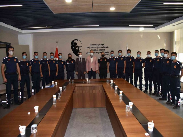 İTFAİYENİN YENİ NEFERLERİ İŞE BAŞLADI