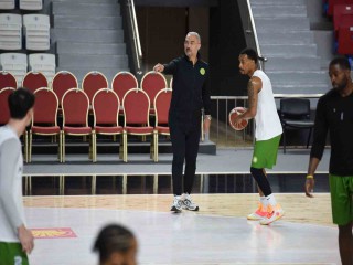 MANİSA BBSK BURSASPOR MAÇINA HAZIRLANIYOR